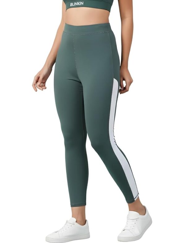 Women's Stretch Fit Mid Rise Pants