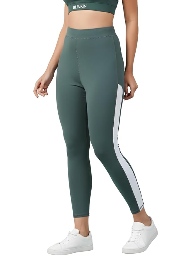 Women's Stretch Fit Mid Rise Pants